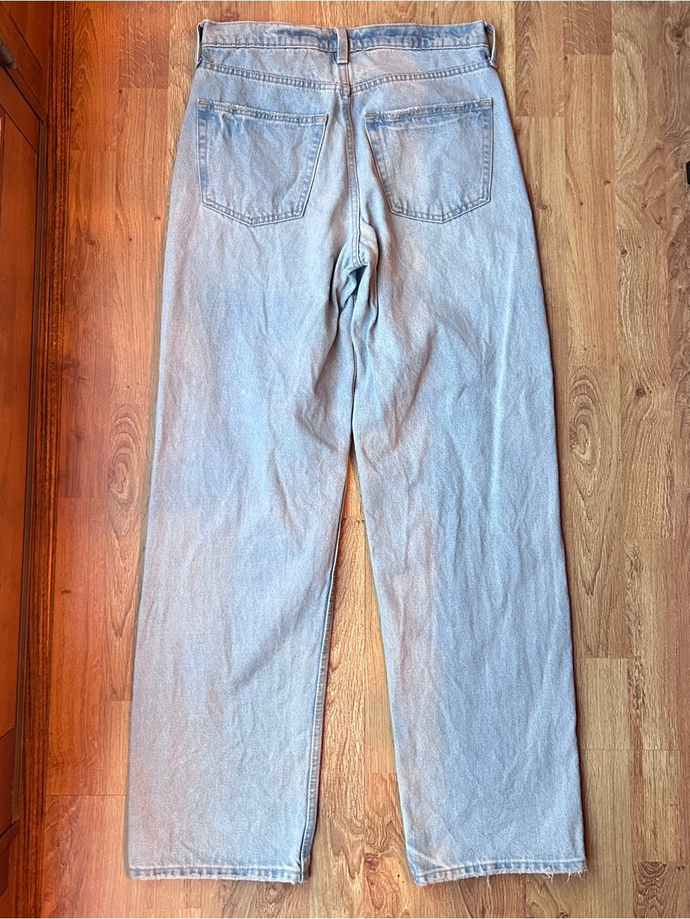 Universal Threads Mid Rise 90’s Baggy Denim Jeans Size 4